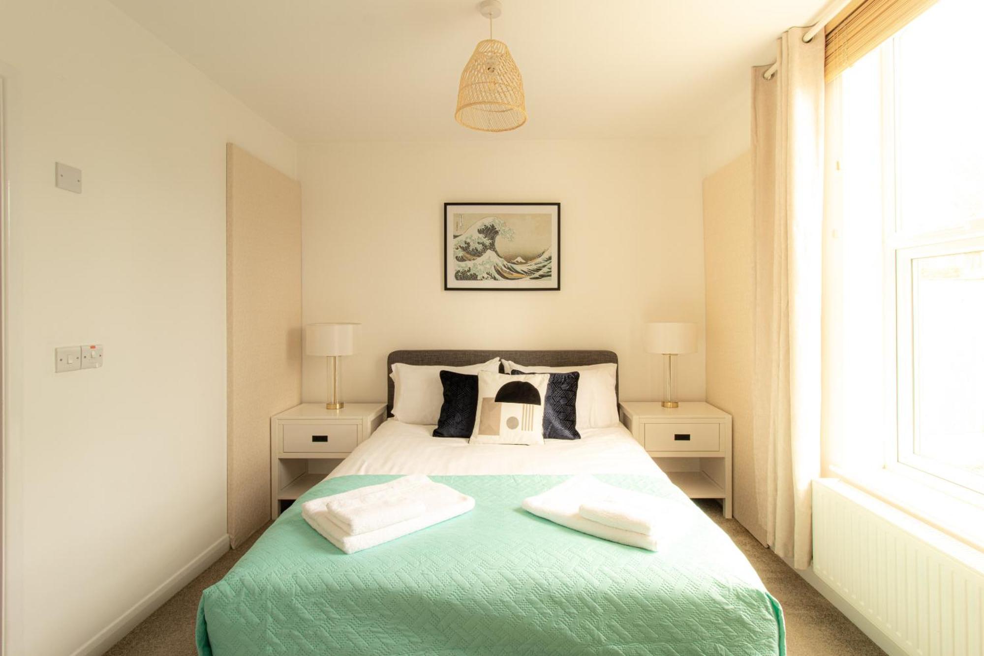 Crescent House Apartments Telford Exteriér fotografie